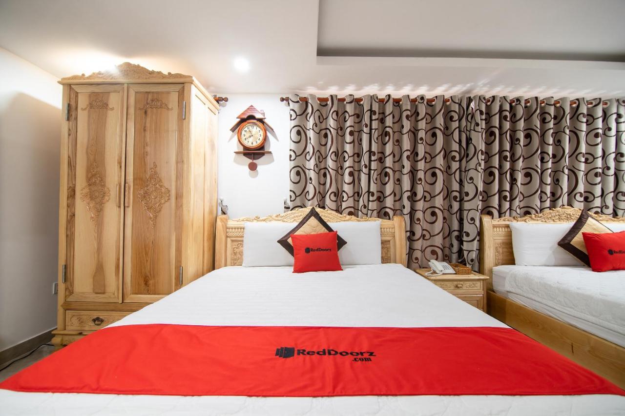 Reddoorz Plus New Sun Hotel Ho Chi Minh-staden Exteriör bild