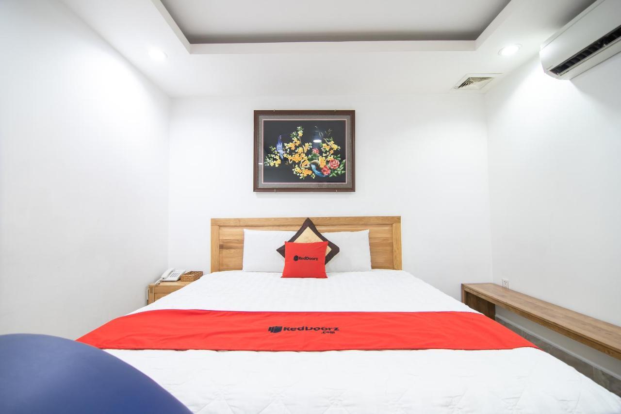 Reddoorz Plus New Sun Hotel Ho Chi Minh-staden Exteriör bild