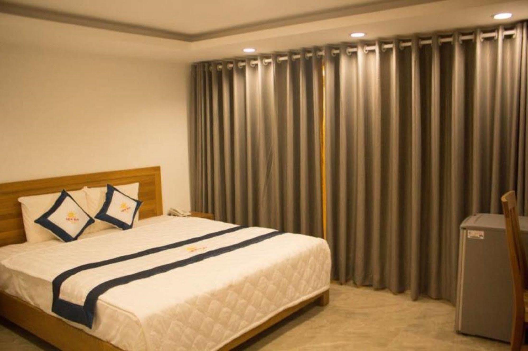 Reddoorz Plus New Sun Hotel Ho Chi Minh-staden Exteriör bild